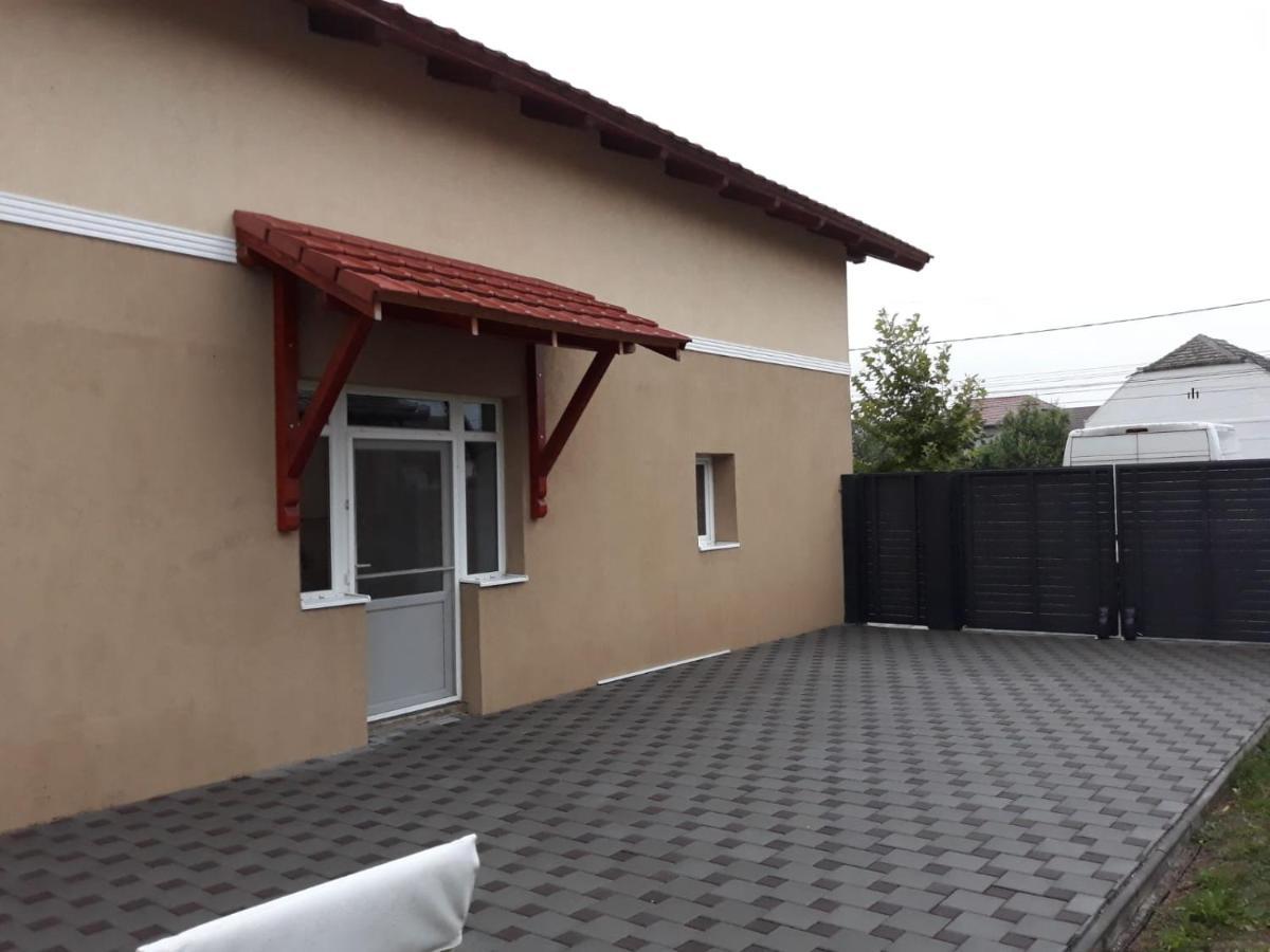 Casa Sannicolau Bed & Breakfast Sinnicolau Mare Luaran gambar