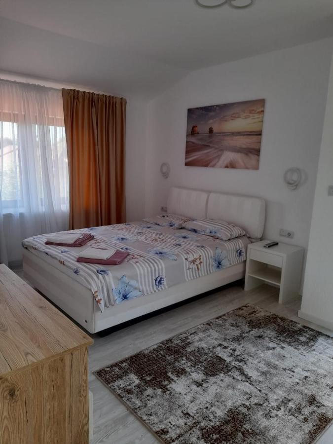 Casa Sannicolau Bed & Breakfast Sinnicolau Mare Luaran gambar